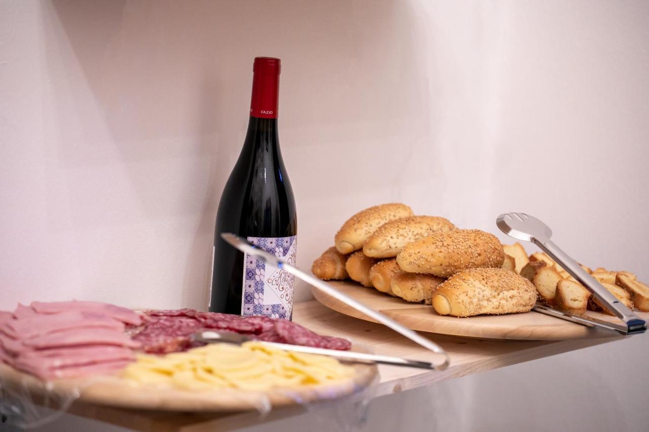 Alojamento de Acomodação e Pequeno-almoço Alba Del Capo